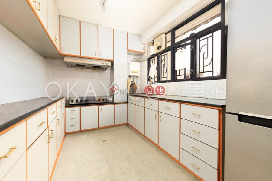 Property Search Hong Kong | OneDay | Residential Sales Listings | Charming 3 bedroom on high floor with rooftop & balcony | For Sale