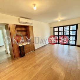 Nicely kept 2 bedroom with balcony | Rental | Resiglow Resiglow _0