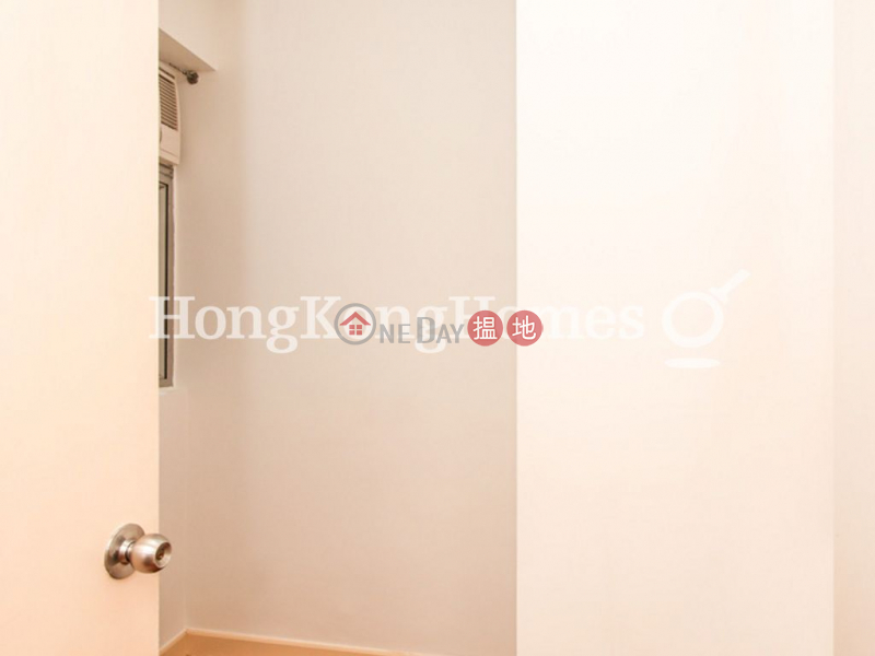 3 Bedroom Family Unit for Rent at Hing Wah Mansion, 1 Babington Path | Western District Hong Kong | Rental, HK$ 38,000/ month