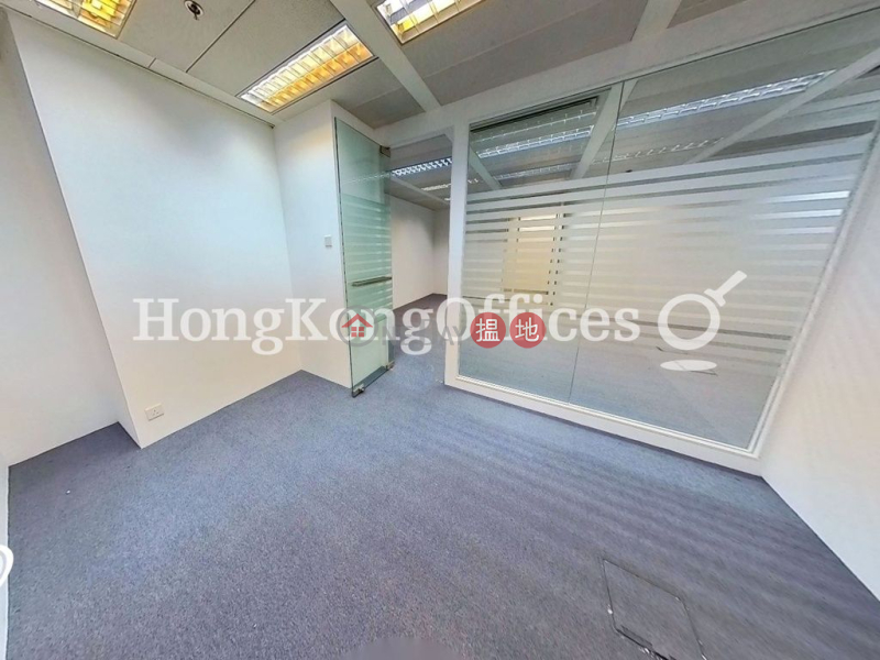 陽光中心-中層|寫字樓/工商樓盤|出租樓盤HK$ 61,984/ 月
