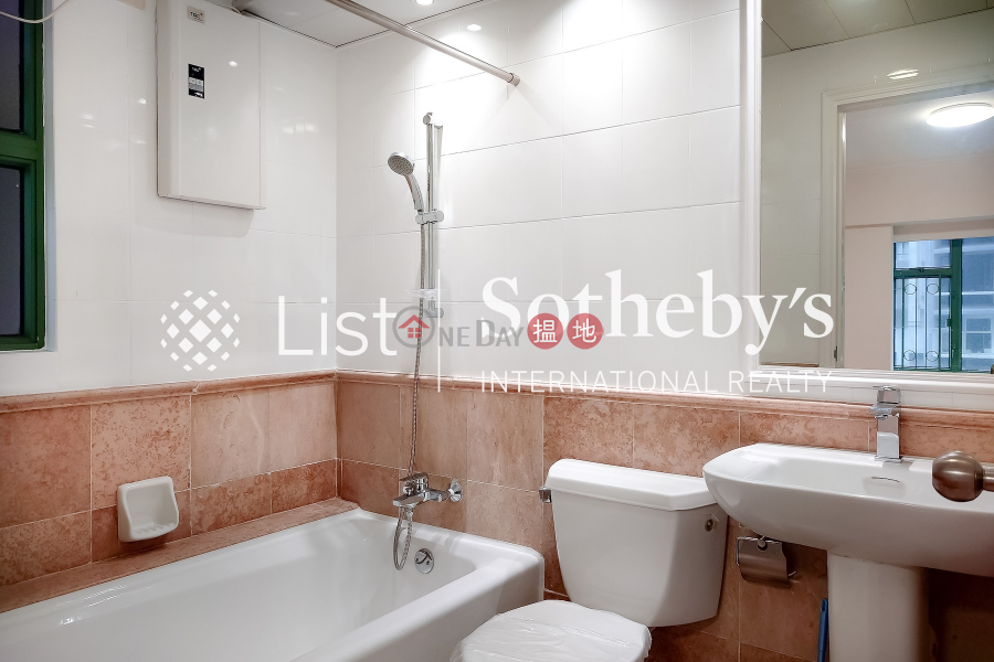 Property Search Hong Kong | OneDay | Residential Rental Listings | Property for Rent at Robinson Place with 3 Bedrooms