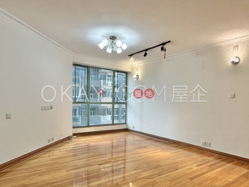 Stylish 3 bedroom in Mid-levels West | Rental | Goldwin Heights 高雲臺 Rental Listings