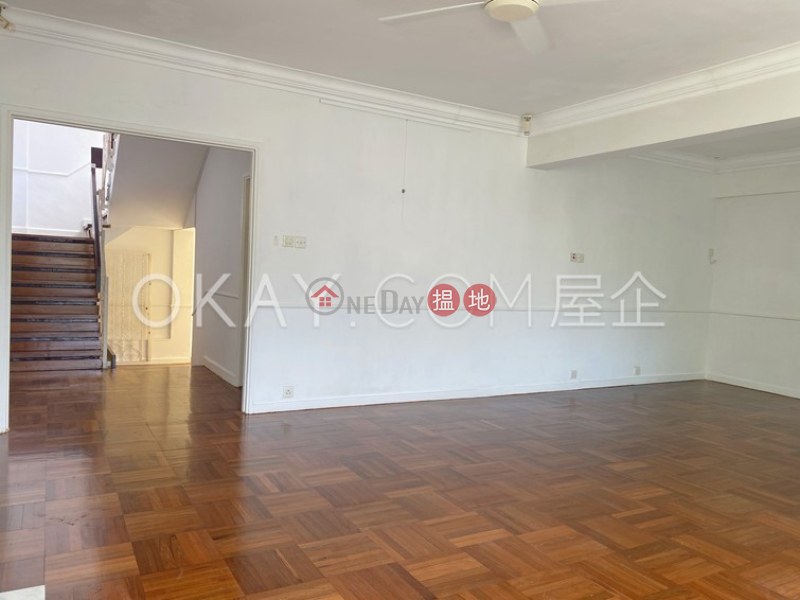 Rare house with sea views, rooftop & terrace | Rental | Private House on Shek O Headland 石澳山仔私人別墅 Rental Listings