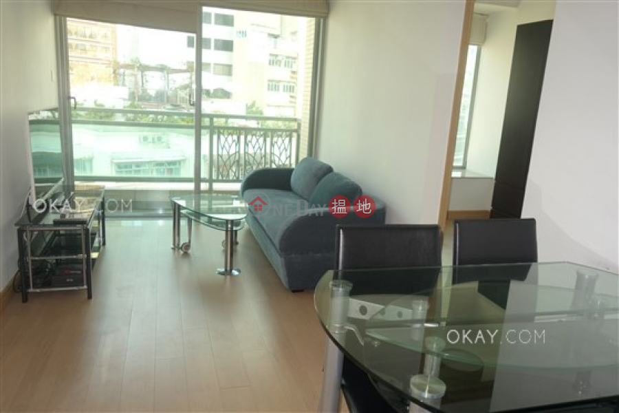 Charming 2 bedroom with balcony | Rental, York Place York Place Rental Listings | Wan Chai District (OKAY-R70819)