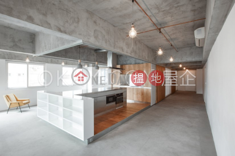 Luxurious 3 bedroom in Wong Chuk Hang | Rental | E. Tat Factory Building 怡達工業大廈 _0