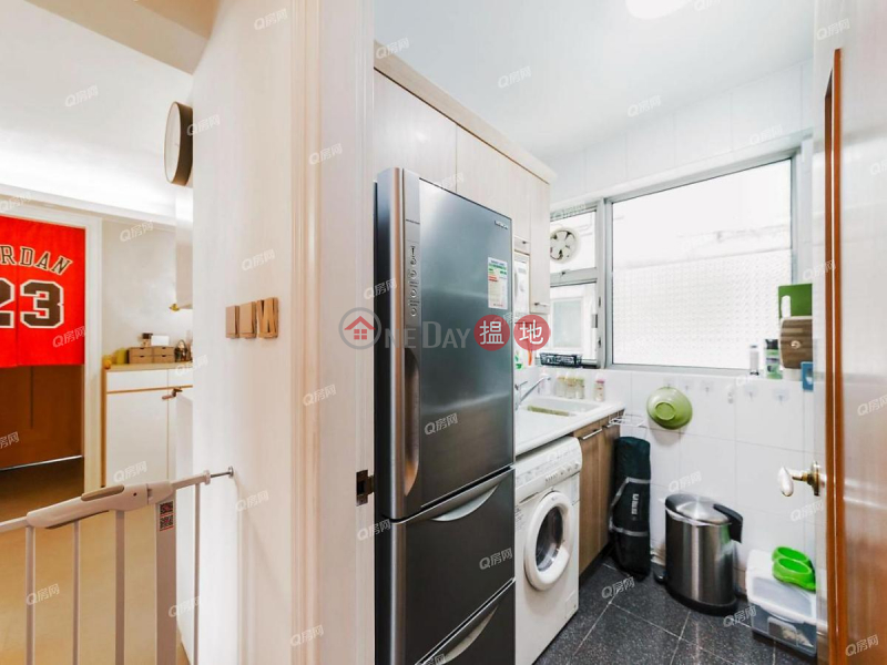 Property Search Hong Kong | OneDay | Residential Sales Listings, The Parcville Tower 8 | 2 bedroom Mid Floor Flat for Sale