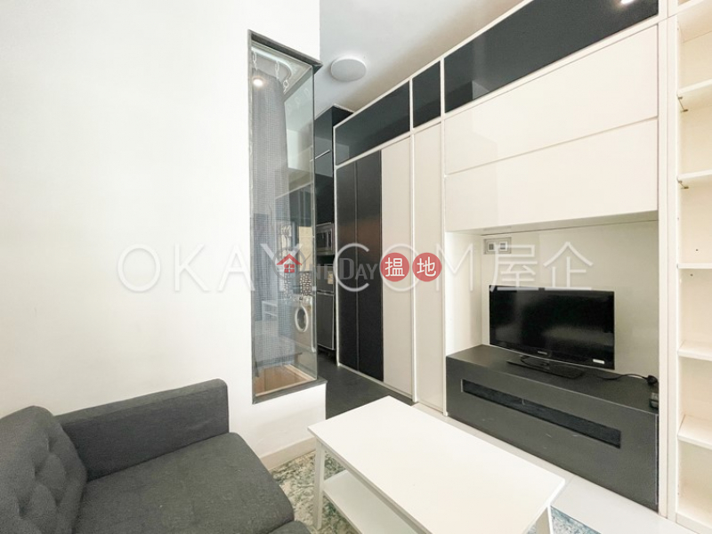 HK$ 8M | J Residence, Wan Chai District Generous with balcony in Wan Chai | For Sale