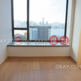 Popular 1 bedroom with sea views & balcony | Rental | The Gloucester 尚匯 _0