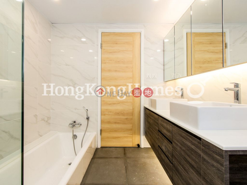 3 Bedroom Family Unit for Rent at Dynasty Court 17-23 Old Peak Road | Central District, Hong Kong, Rental | HK$ 100,000/ month