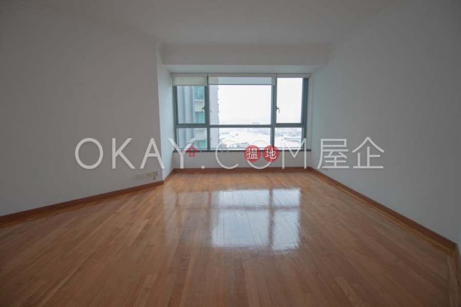 Luxurious 3 bed on high floor with harbour views | For Sale | 80 Robinson Road 羅便臣道80號 Sales Listings