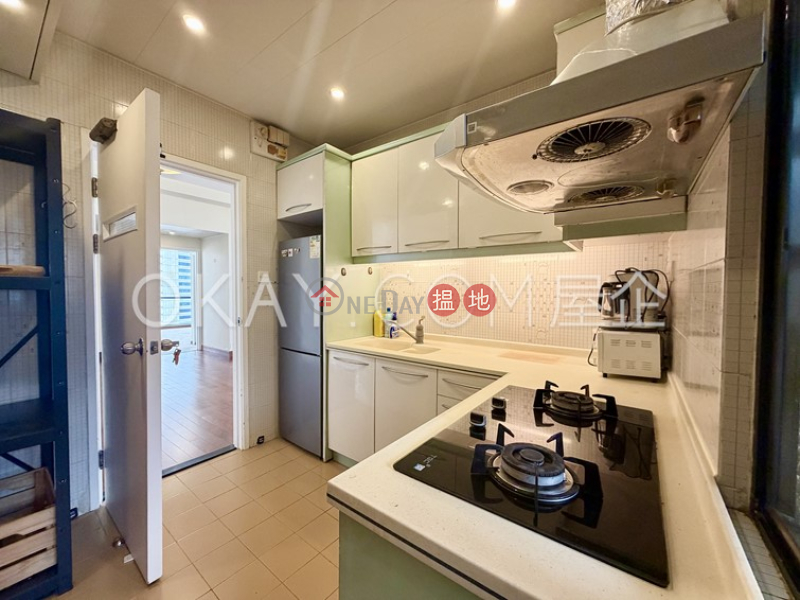 Rare 2 bedroom on high floor with parking | For Sale | Tower 1 Regent On The Park 御花園 1座 Sales Listings