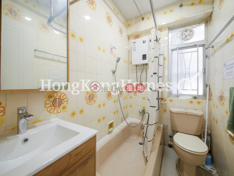 3 Bedroom Family Unit for Rent at Kingsfield Tower, 73-83 Bonham Road | Western District, Hong Kong, Rental | HK$ 33,000/ month