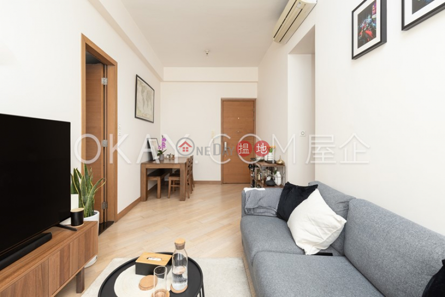 HK$ 18M, Harbour One, Western District Gorgeous 2 bedroom on high floor with balcony | For Sale