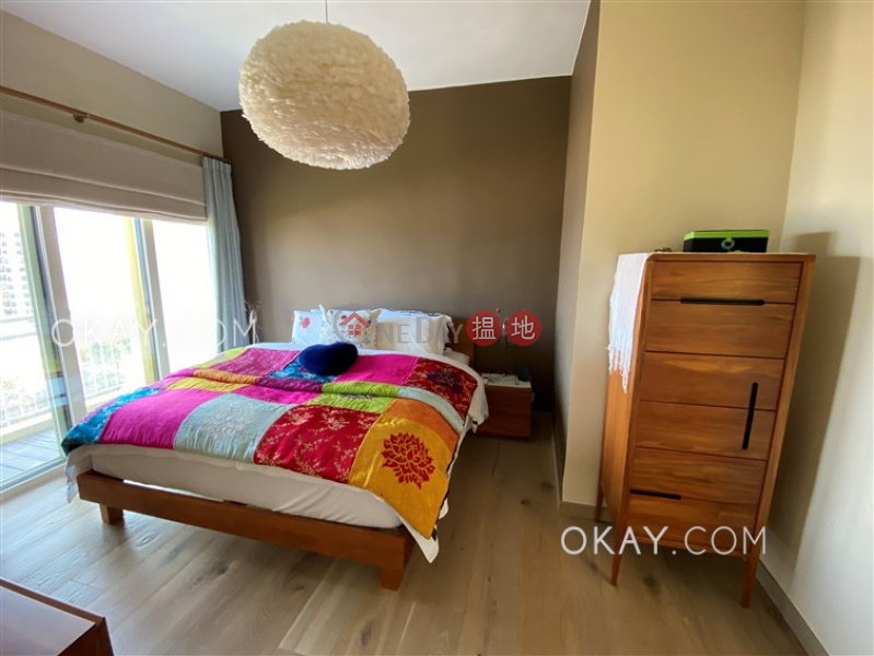 Property Search Hong Kong | OneDay | Residential | Sales Listings | Charming 3 bed on high floor with sea views & rooftop | For Sale