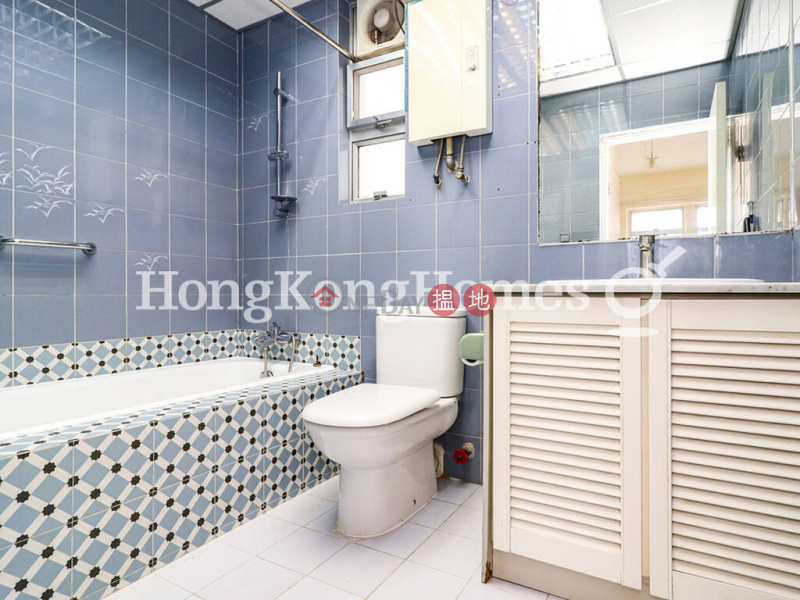Property Search Hong Kong | OneDay | Residential | Rental Listings | 3 Bedroom Family Unit for Rent at Bayview Mansion