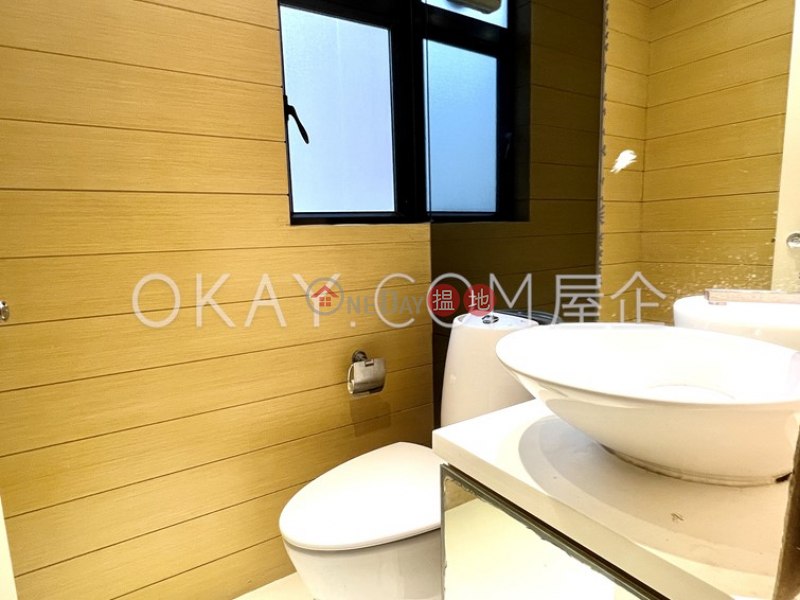 Property Search Hong Kong | OneDay | Residential Rental Listings | Charming 2 bed on high floor with harbour views | Rental