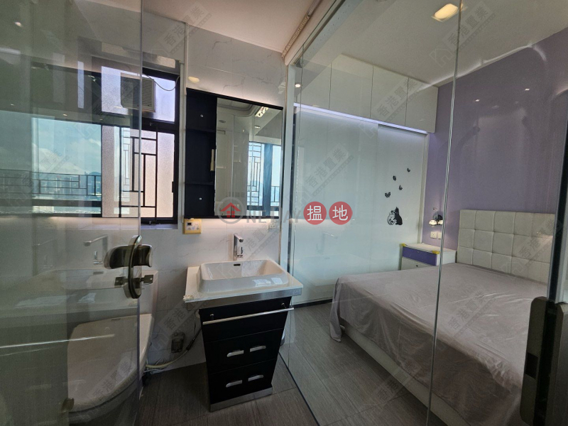 HK$ 37M, The Arch Sky Tower (Tower 1) | Yau Tsim Mong, Three bedrooms, one apartment, multi-purpose in THE ARCH
