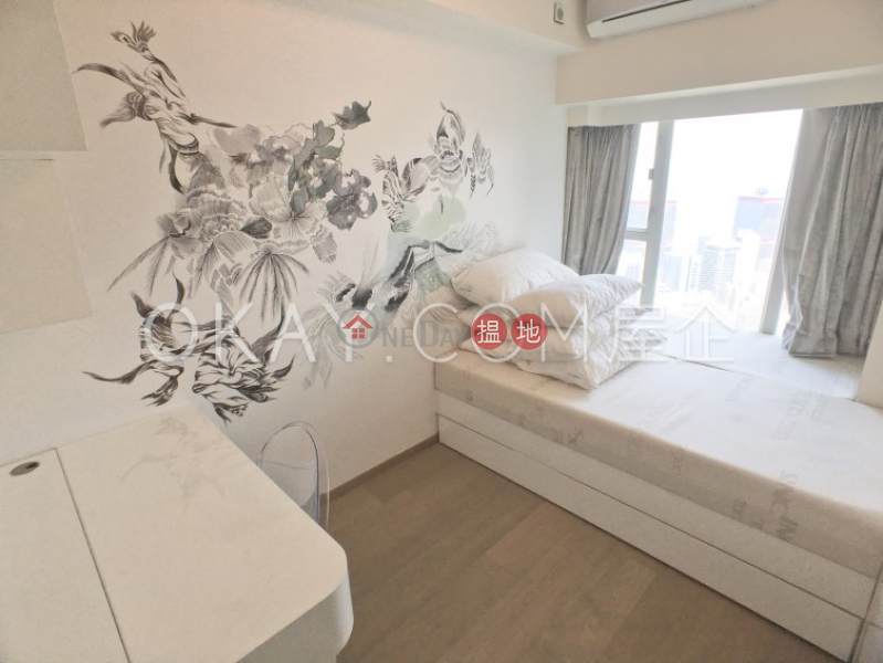 Lovely 2 bedroom on high floor with harbour views | Rental | 80 Robinson Road 羅便臣道80號 Rental Listings