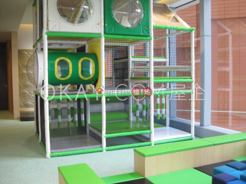 Nicely kept 2 bedroom with balcony | Rental | Grand Austin Tower 1 Grand Austin 1座 Rental Listings