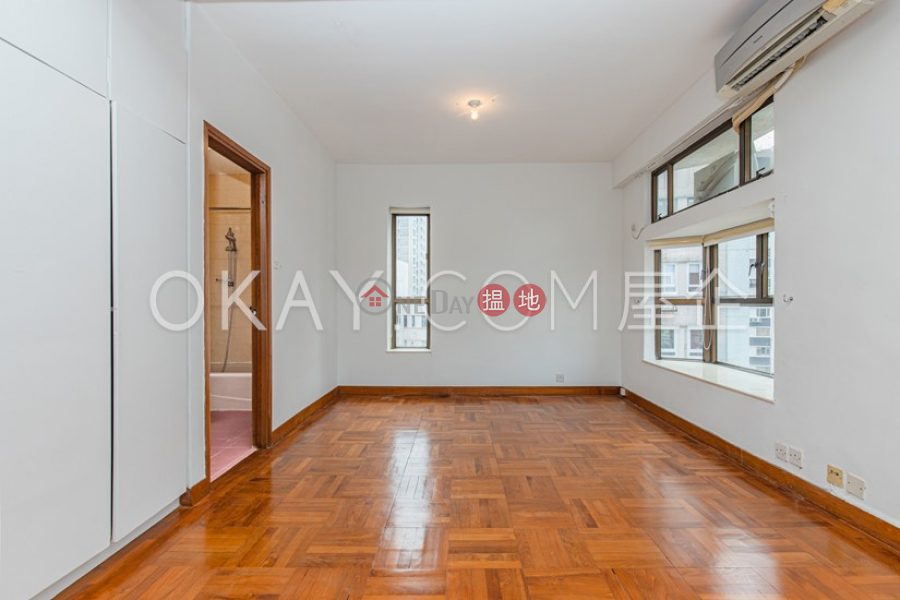Sun and Moon Building | High | Residential | Rental Listings HK$ 35,000/ month