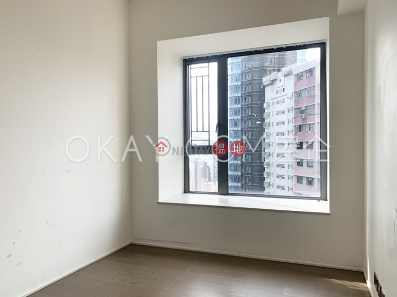 Gorgeous 3 bedroom with balcony | Rental, Azura 蔚然 Rental Listings | Western District (OKAY-R84631)