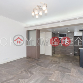 Stylish 3 bedroom on high floor | For Sale | Great George Building 華登大廈 _0