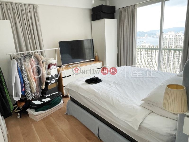 HK$ 40,000/ month | Skyview Cliff | Western District, Rare 3 bedroom on high floor with sea views | Rental