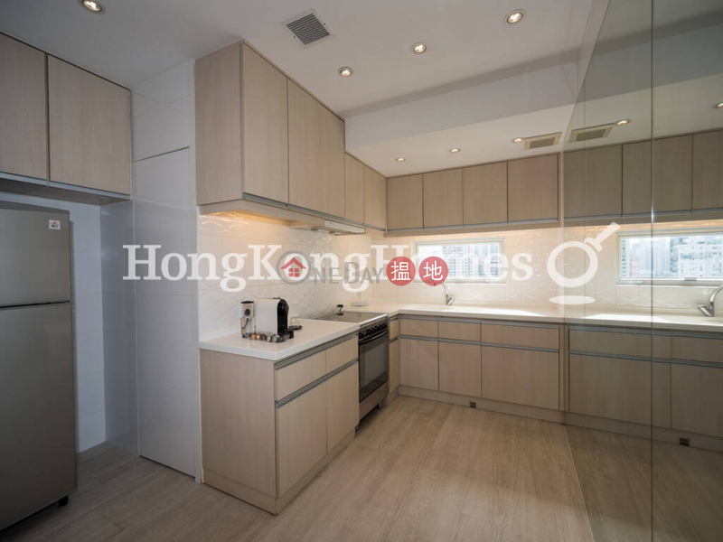 3 Bedroom Family Unit for Rent at Camelot Height | Camelot Height 金鑾閣 Rental Listings