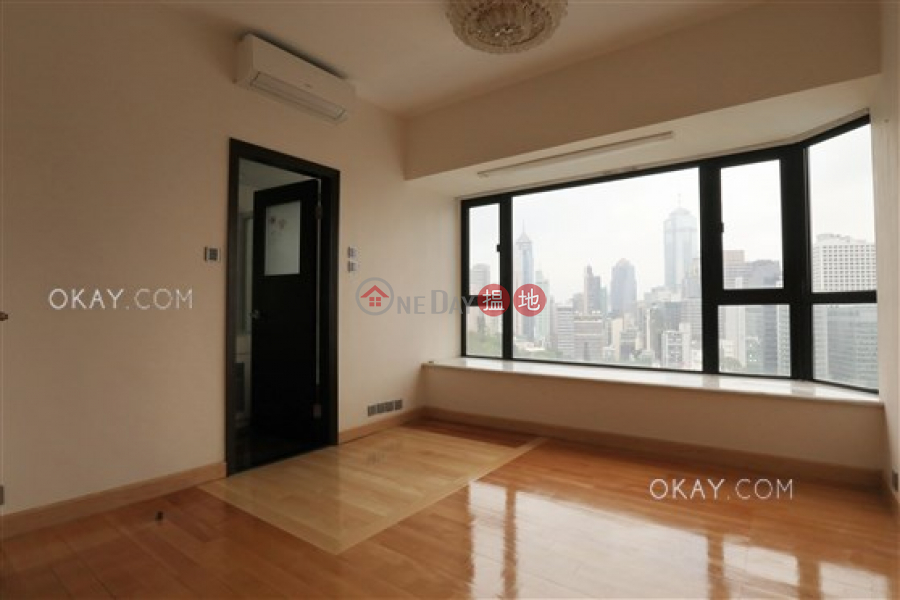 Elegant 3 bedroom with balcony | Rental, The Royal Court 帝景閣 Rental Listings | Central District (OKAY-R9438)
