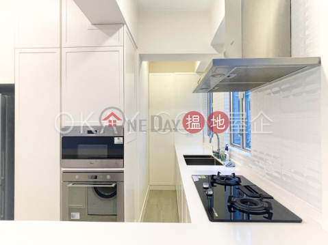 Stylish 3 bedroom in Mid-levels West | For Sale | The Rednaxela 帝華臺 _0