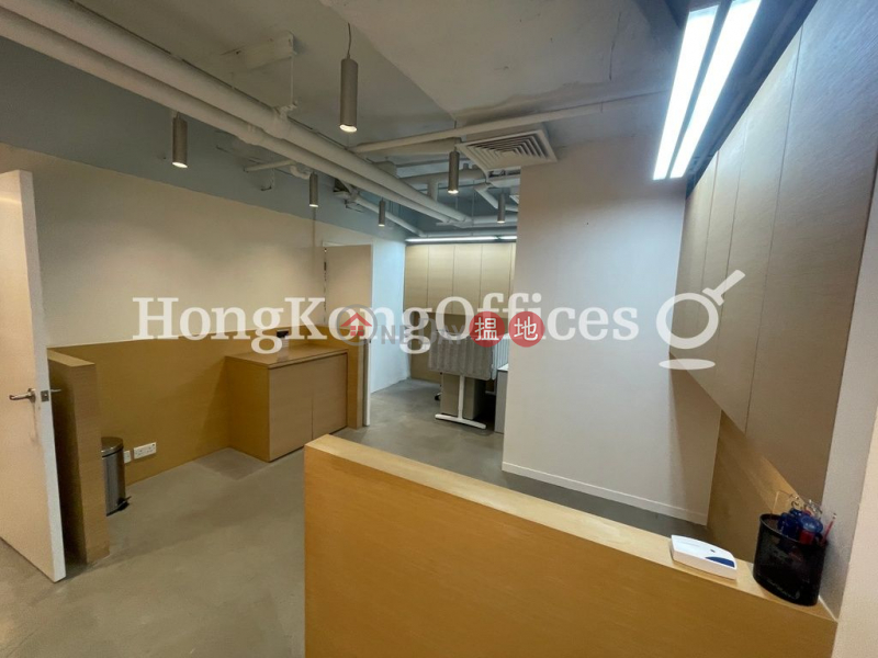 Property Search Hong Kong | OneDay | Office / Commercial Property | Rental Listings Office Unit for Rent at Wing On Plaza