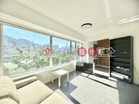 Generous 1 bedroom with racecourse views | Rental | Race Tower 駿馬閣 _0