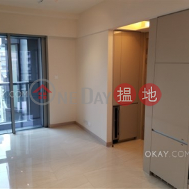 Generous 1 bedroom on high floor with balcony | Rental | King's Hill 眀徳山 _0