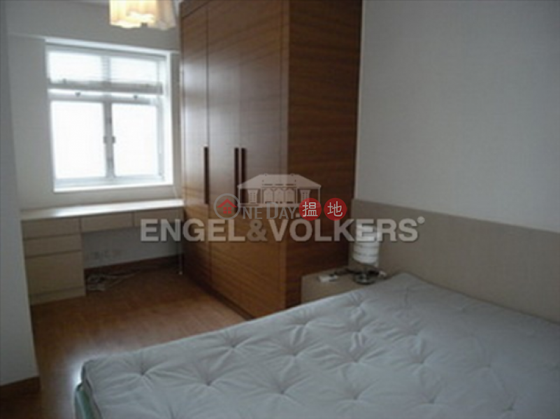 1 Bed Flat for Sale in Mid Levels West, Woodland Court 福臨閣 Sales Listings | Western District (EVHK95558)