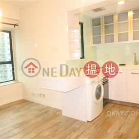 Charming 1 bedroom on high floor with harbour views | Rental | Bellevue Place 御林豪庭 _0