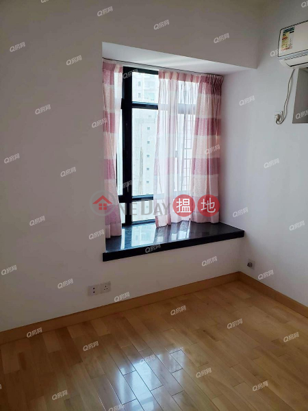 HK$ 22,000/ month Fairview Height Western District, Fairview Height | 1 bedroom Low Floor Flat for Rent