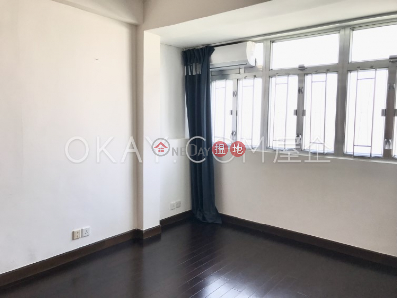 Intimate 2 bedroom on high floor with balcony | Rental | Breezy Mansion 清風大廈 Rental Listings