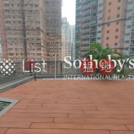 Property for Rent at Alassio with 2 Bedrooms