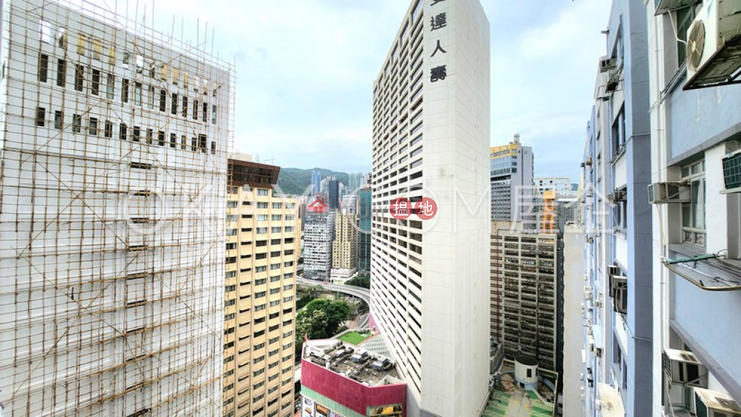 Property Search Hong Kong | OneDay | Residential | Sales Listings Generous 2 bedroom on high floor | For Sale