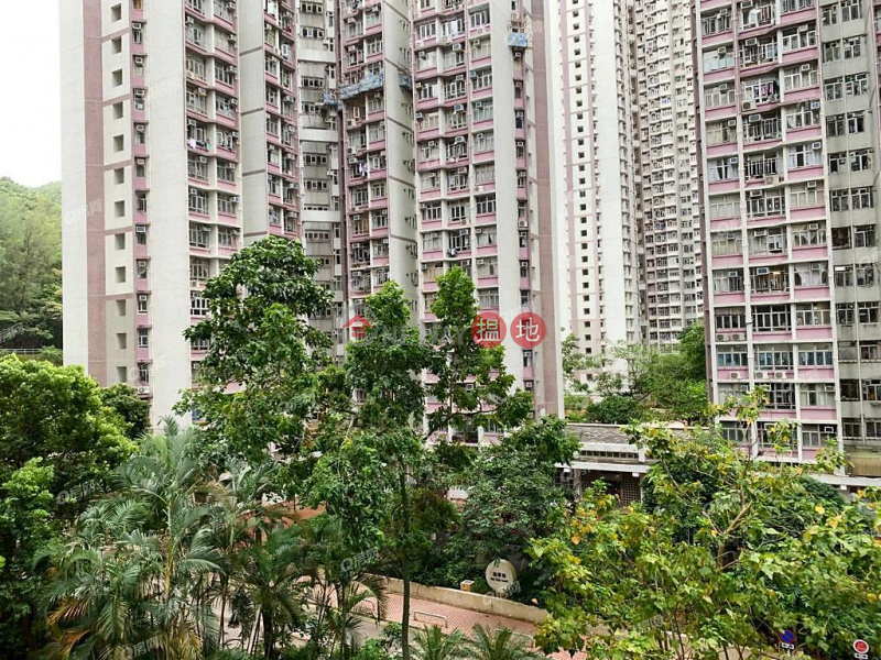 Block 9 Fullview Garden | 3 bedroom Low Floor Flat for Sale 18 Siu Sai Wan Road | Chai Wan District Hong Kong | Sales | HK$ 4.75M