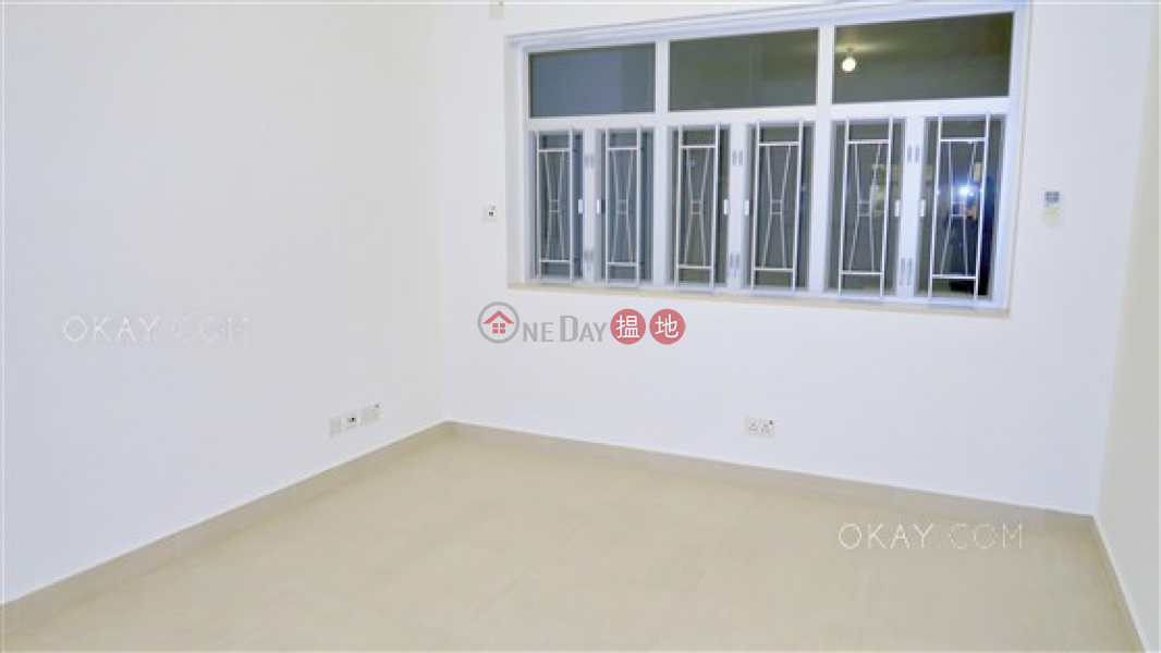 Unique 3 bedroom on high floor | Rental, Great George Building 華登大廈 Rental Listings | Wan Chai District (OKAY-R286435)