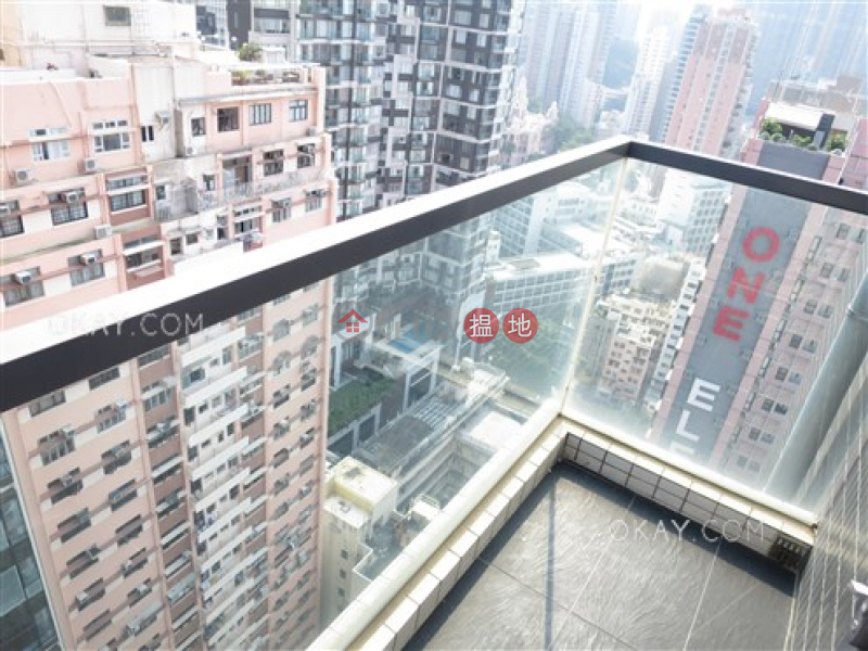 HK$ 35,000/ month, High Park 99, Western District, Tasteful 2 bed on high floor with harbour views | Rental