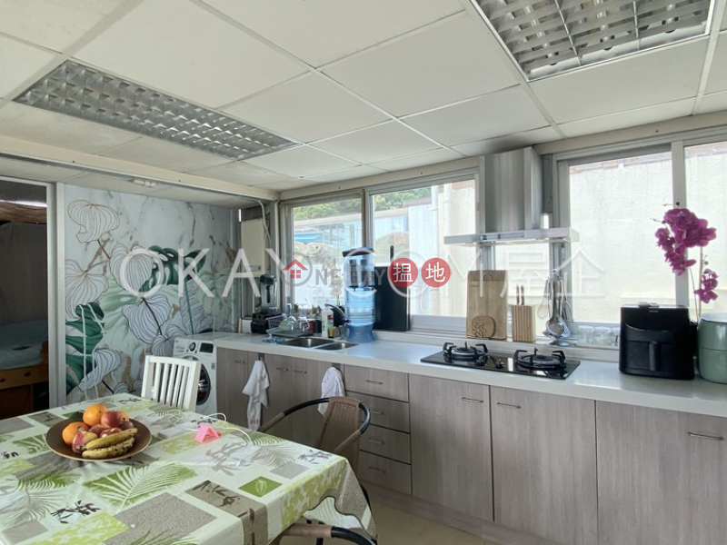 Property Search Hong Kong | OneDay | Residential Sales Listings | Cozy house on high floor with rooftop & balcony | For Sale