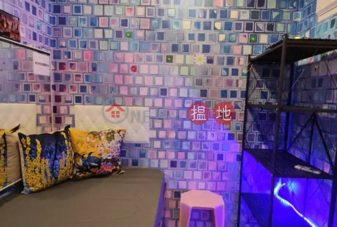 Unbeatable Deal in Tsim Sha Tsui! 5-Bed Luxury Flat – Price Slashed to HK$6.5M! | Golden Crown Court 金冠大廈 _0