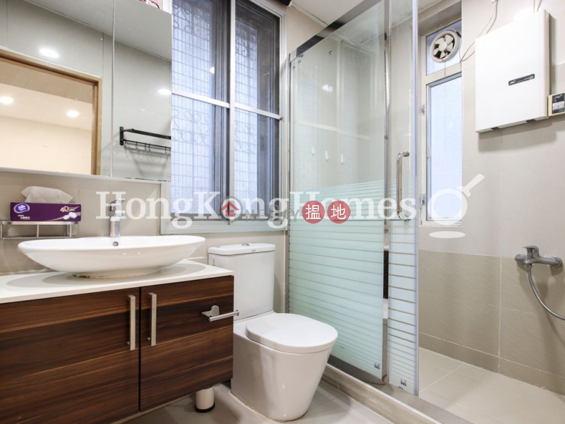 3 Bedroom Family Unit for Rent at 16-18 Tai Hang Road, 16-18 Tai Hang Road | Wan Chai District Hong Kong Rental | HK$ 38,000/ month