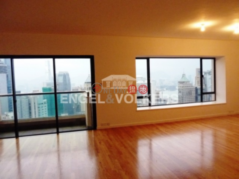 Property Search Hong Kong | OneDay | Residential | Rental Listings | 3 Bedroom Family Flat for Rent in Central