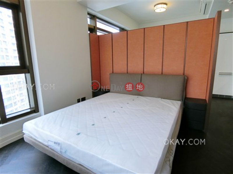 Cozy 1 bedroom with balcony | Rental, Castle One By V CASTLE ONE BY V Rental Listings | Western District (OKAY-R322048)