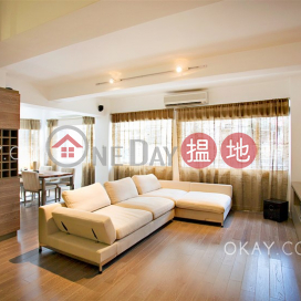 Gorgeous 1 bedroom in Central | For Sale, New Central Mansion 新中環大廈 | Central District (OKAY-S79951)_0