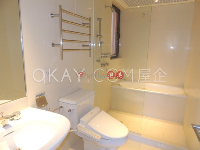 HK$ 7,300.28萬|陽明山莊 眺景園南區|4房3廁,實用率高,星級會所,連車位陽明山莊 眺景園出售單位