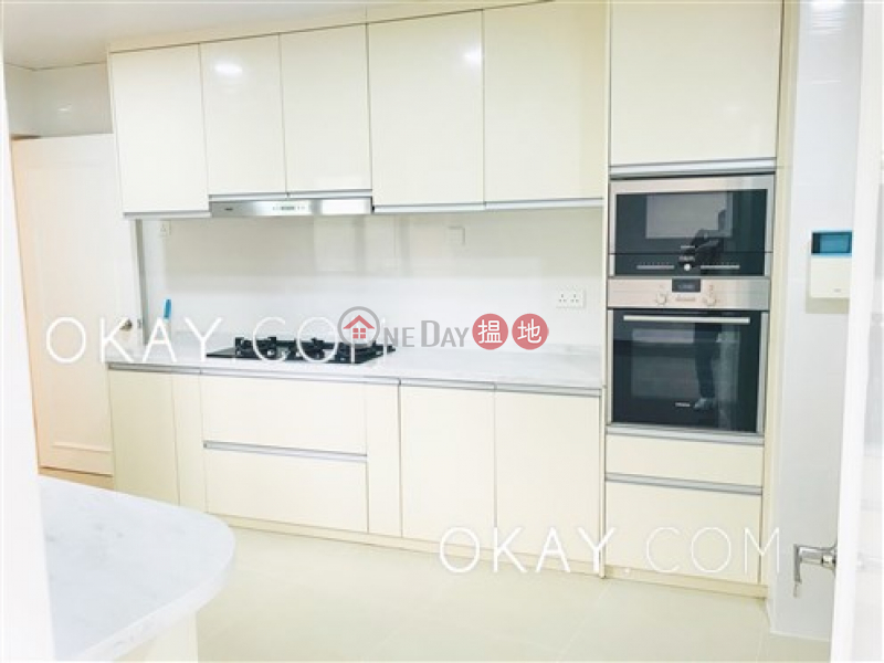 Gorgeous 3 bedroom with parking | For Sale | Tower 2 Ruby Court 嘉麟閣2座 Sales Listings